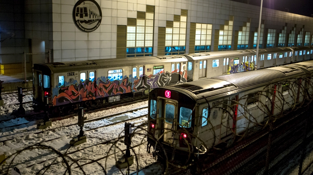 graffititrain-7615_lead.jpg